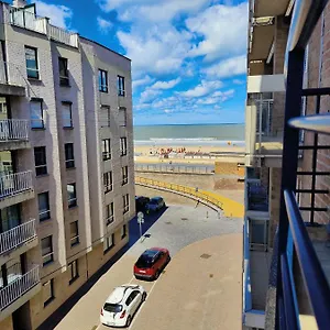 Nieuw Modern Vlakbij Ostende